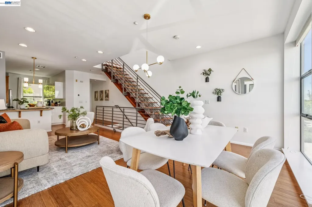 1217 67th Street Oakland CA 94608
