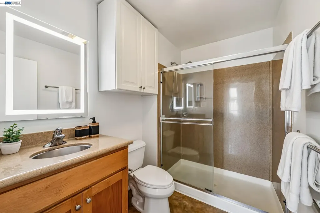 1217 67th Street Oakland CA 94608