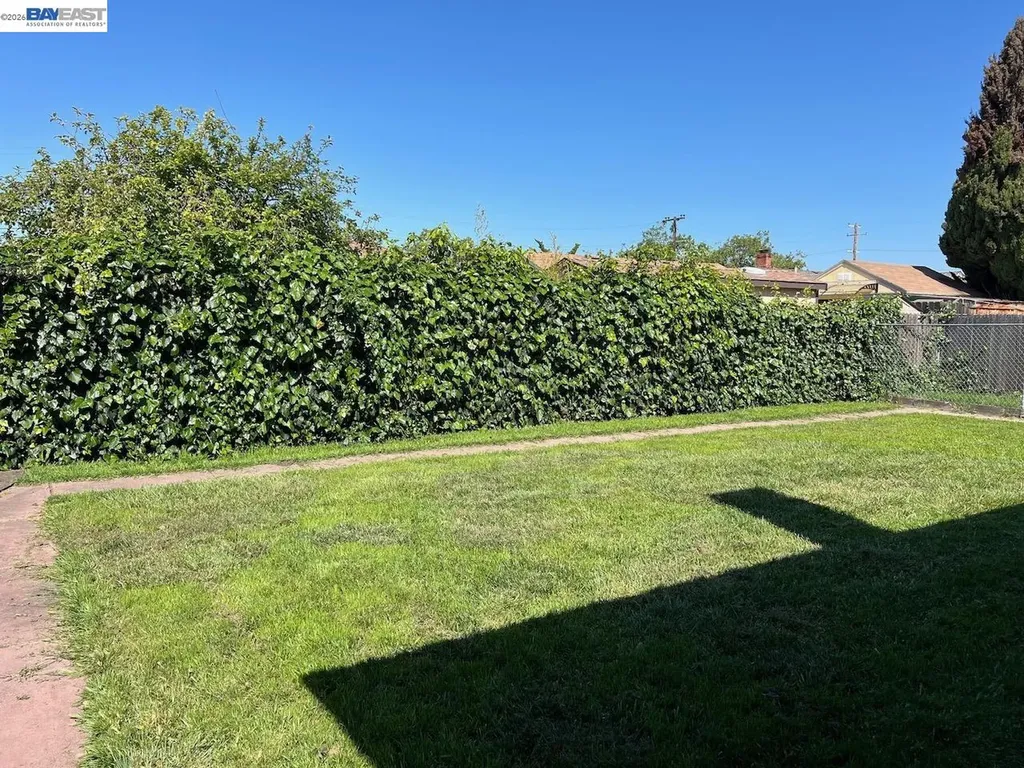 17359 Via Del Rey San Lorenzo CA 94580