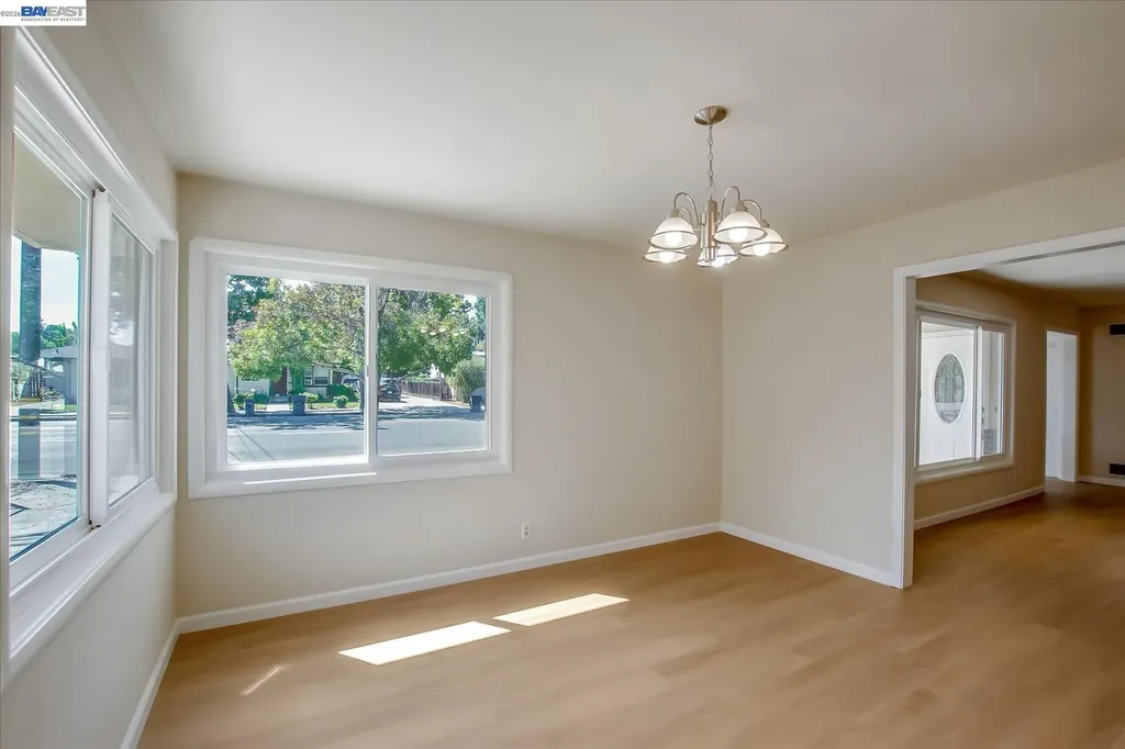 1576 4th Street Livermore CA 94550