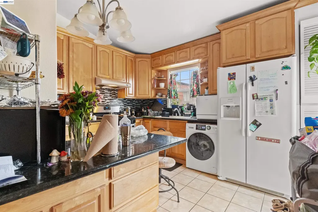 1523 Lincoln Avenue Alameda CA 94501