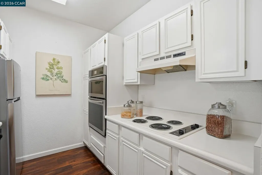 1860 Tice Creek Drive Walnut Creek CA 94595