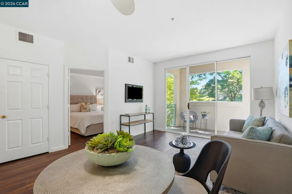 1860 Tice Creek Drive Walnut Creek CA 94595