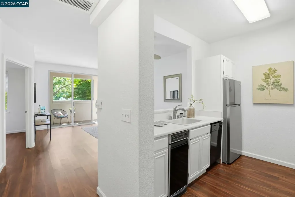 1860 Tice Creek Drive Walnut Creek CA 94595