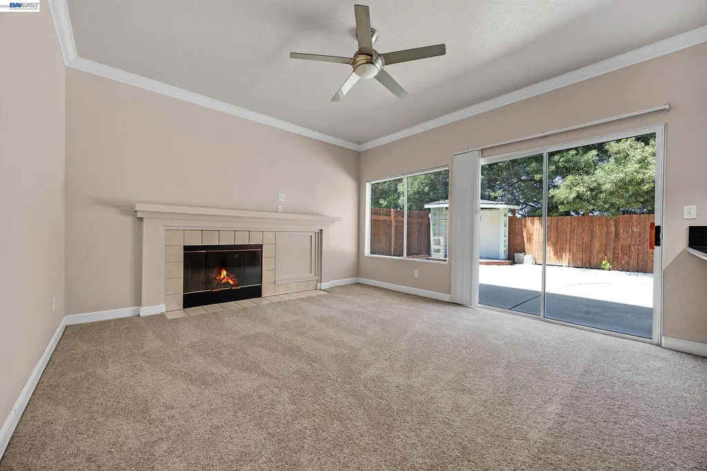 406 Grenadine Way Hercules CA 94547