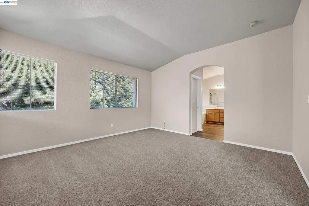 406 Grenadine Way Hercules CA 94547