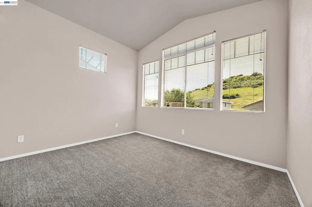 406 Grenadine Way Hercules CA 94547
