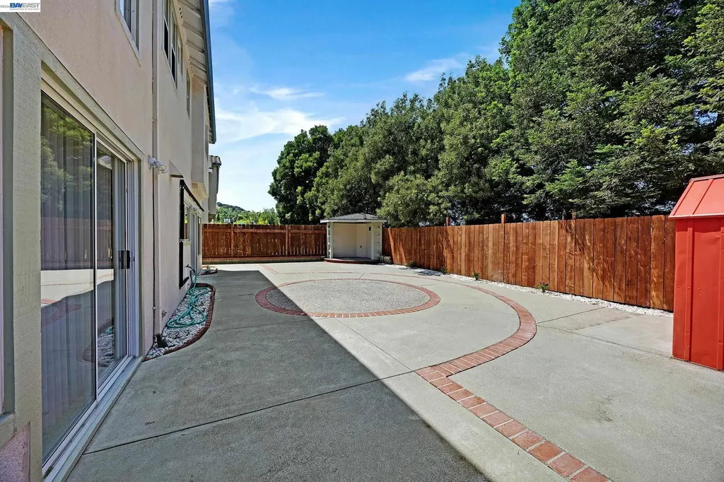 406 Grenadine Way Hercules CA 94547