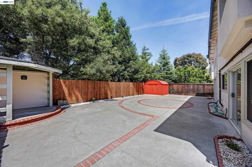 406 Grenadine Way Hercules CA 94547