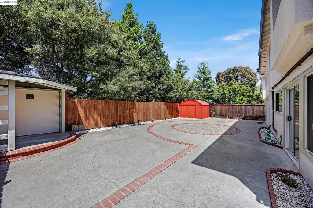 406 Grenadine Way Hercules CA 94547