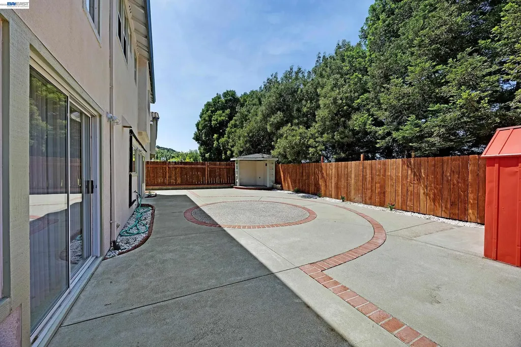 406 Grenadine Way Hercules CA 94547