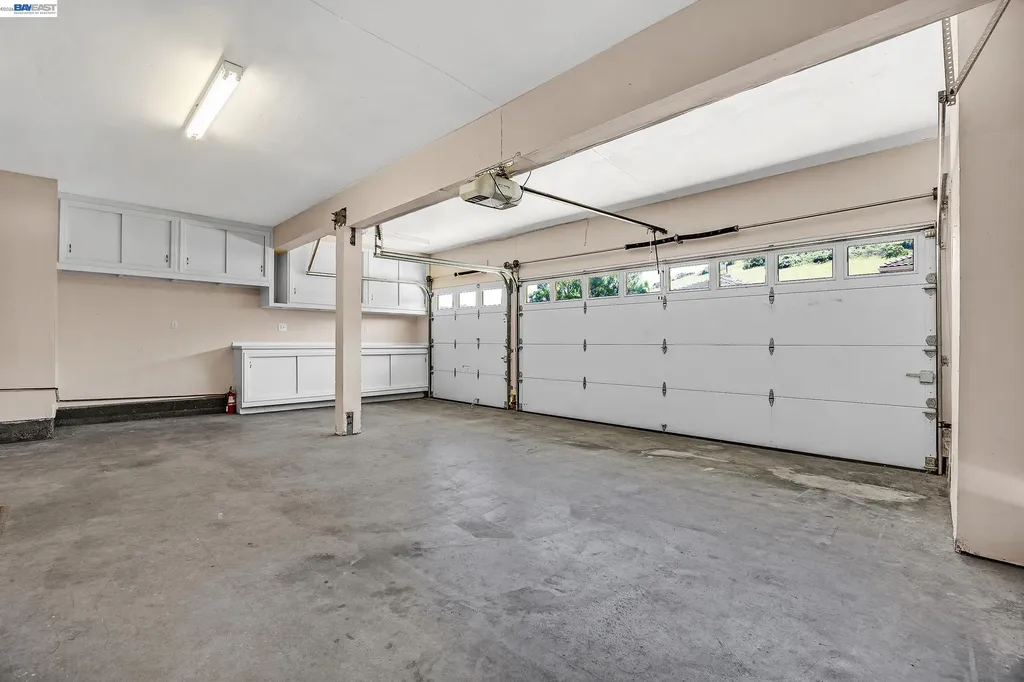 406 Grenadine Way Hercules CA 94547