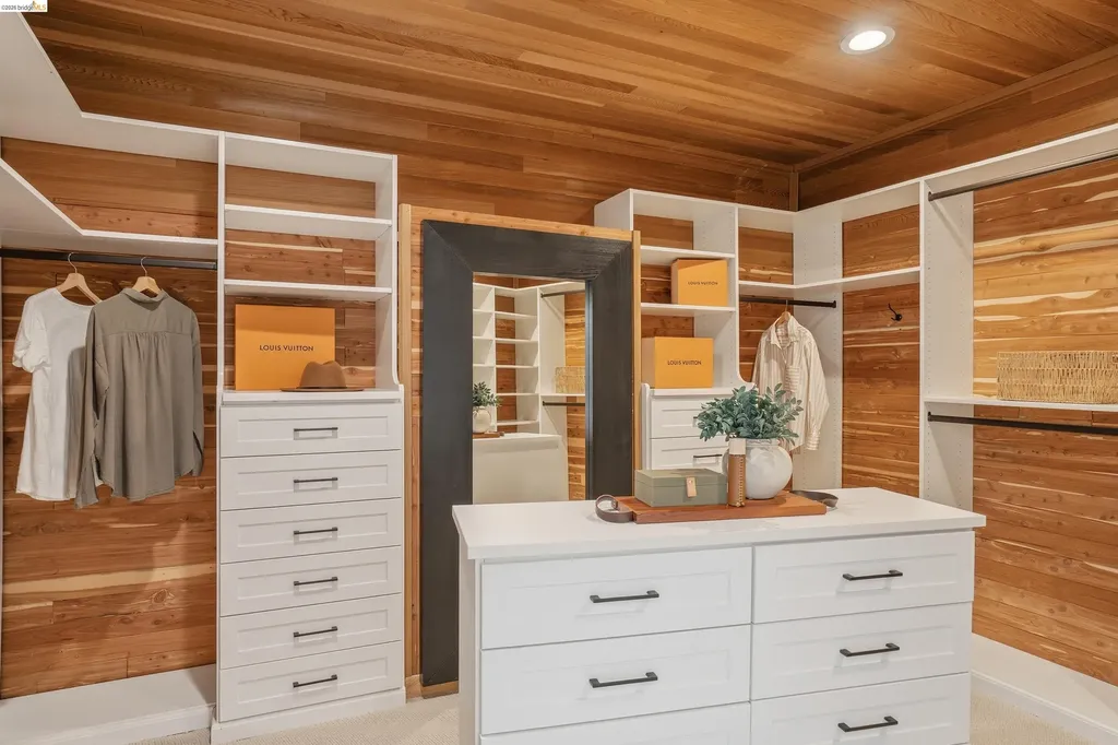 4120 Happy Valley Road Lafayette CA 94549