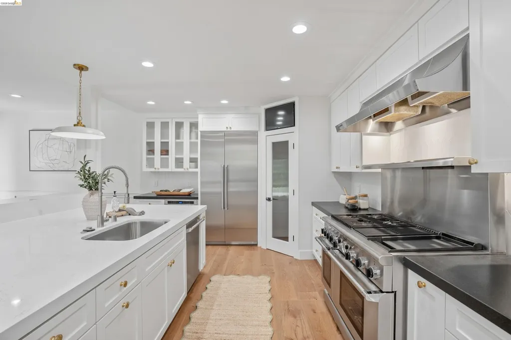 4120 Happy Valley Road Lafayette CA 94549