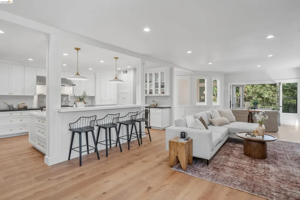 4120 Happy Valley Road Lafayette CA 94549