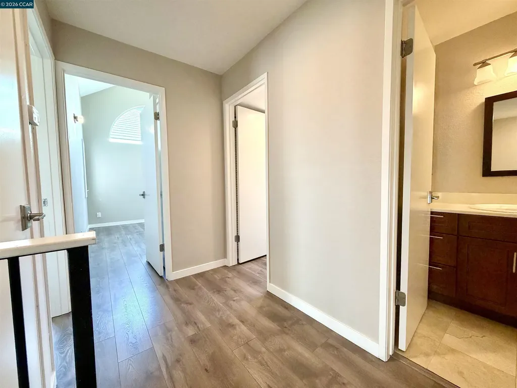 61 Mozden Pleasant Hill CA 94523