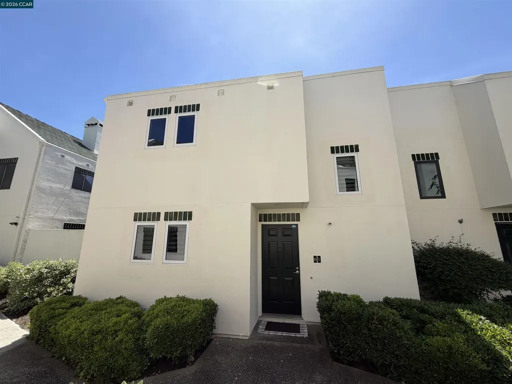 61 Mozden Pleasant Hill CA 94523