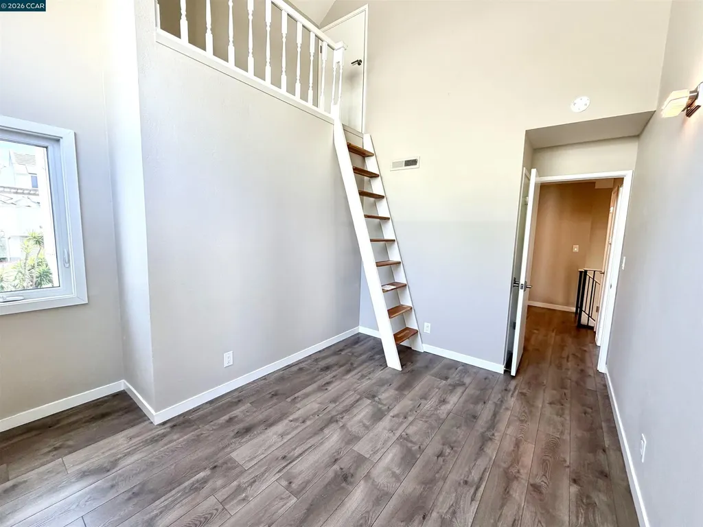 61 Mozden Pleasant Hill CA 94523