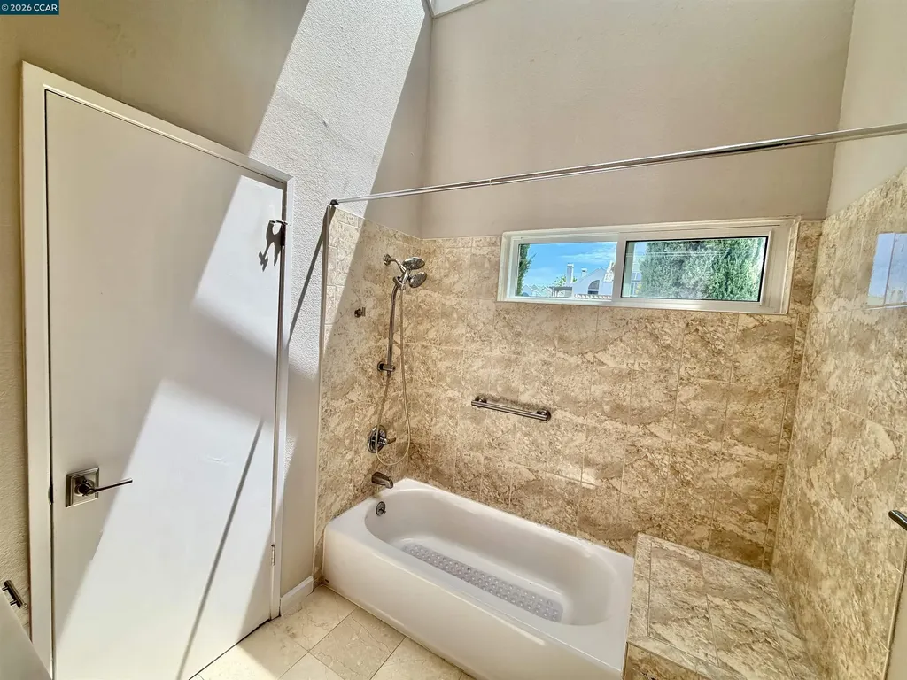 61 Mozden Pleasant Hill CA 94523