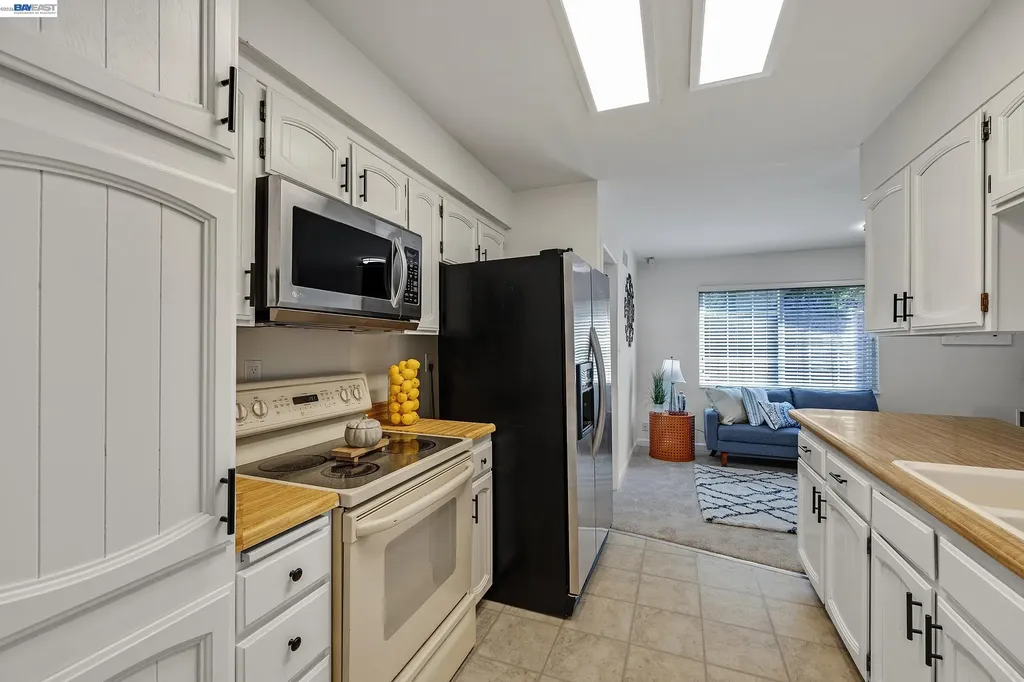 577 Jonathan Way Union City CA 94587