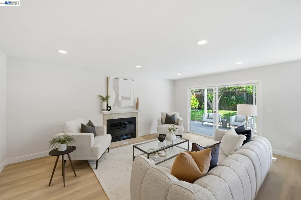 40684 Mission Boulevard Fremont CA 94539