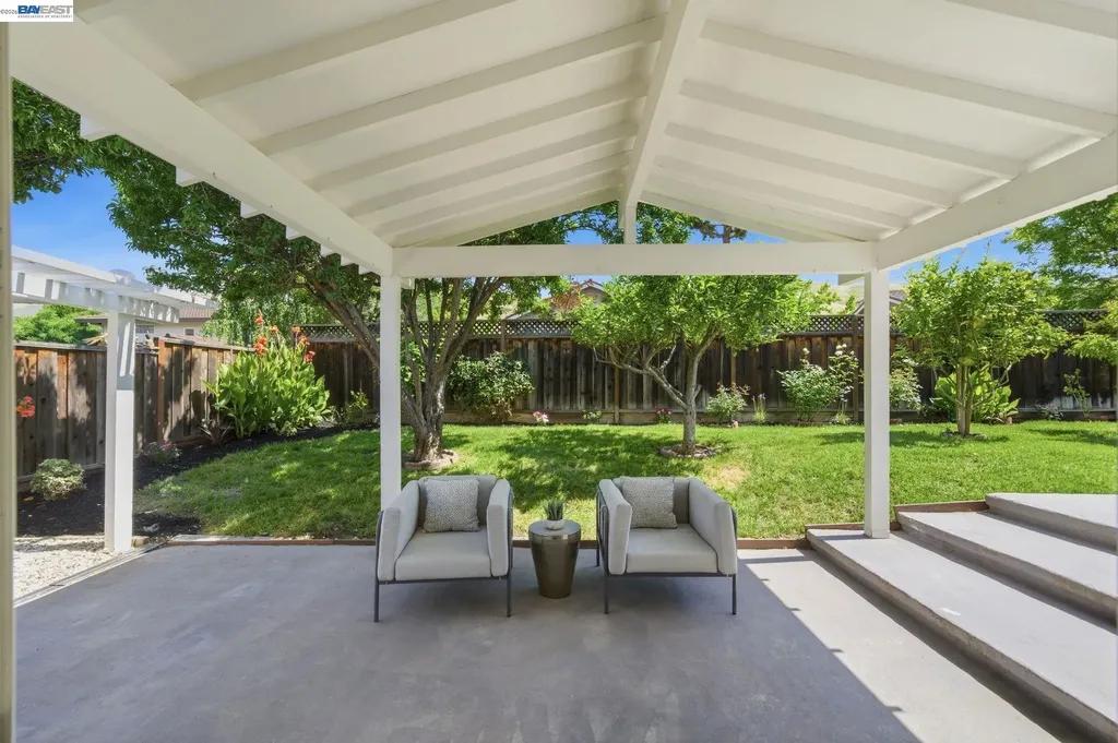 40684 Mission Boulevard Fremont CA 94539