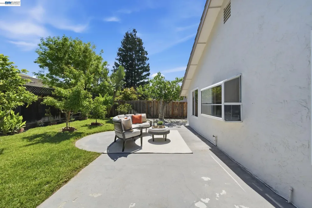 40684 Mission Boulevard Fremont CA 94539