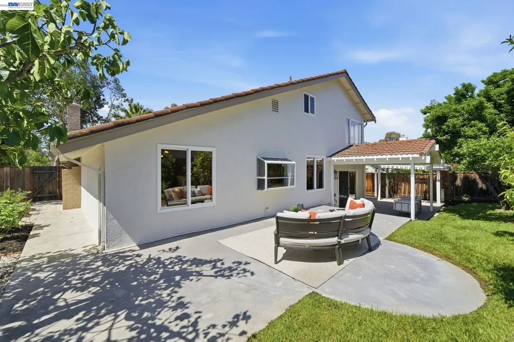 40684 Mission Boulevard Fremont CA 94539