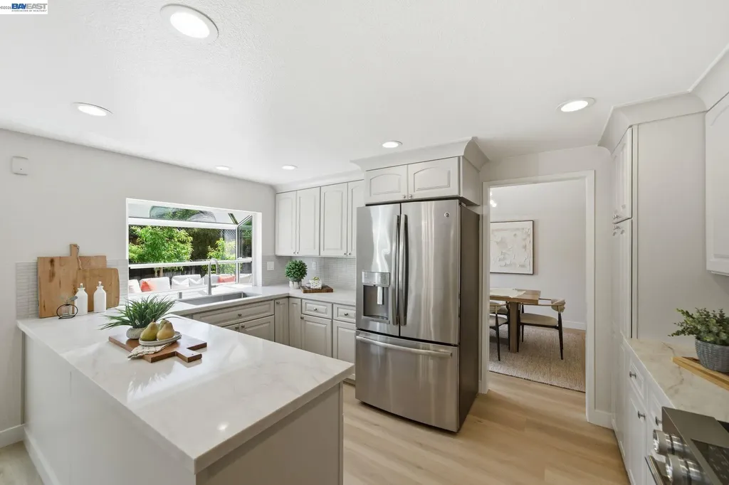 40684 Mission Boulevard Fremont CA 94539