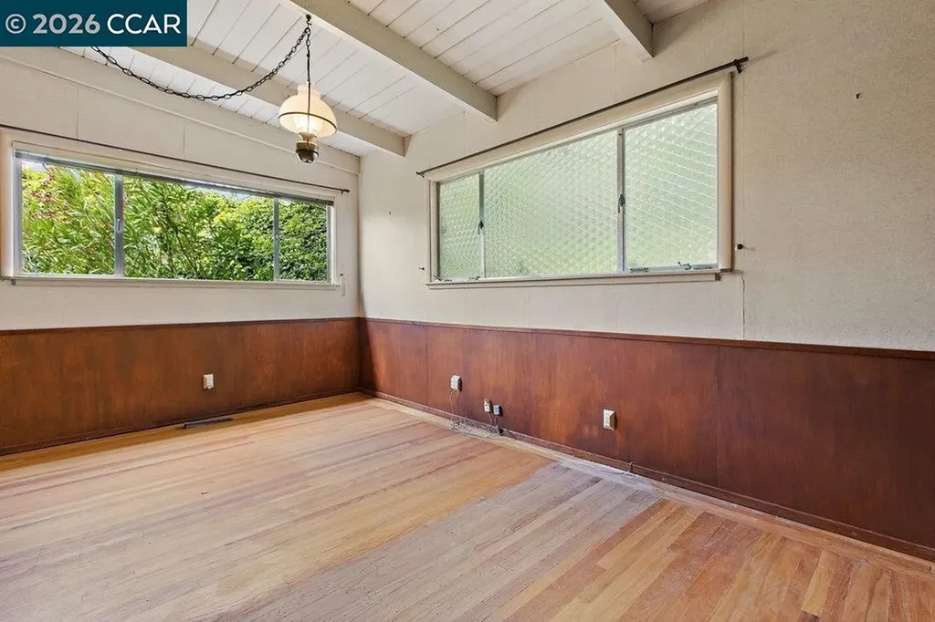 126 La Espiral Orinda CA 94563