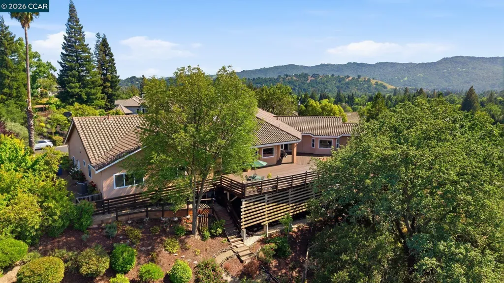2426 Heritage Oaks Drive Alamo CA 94507