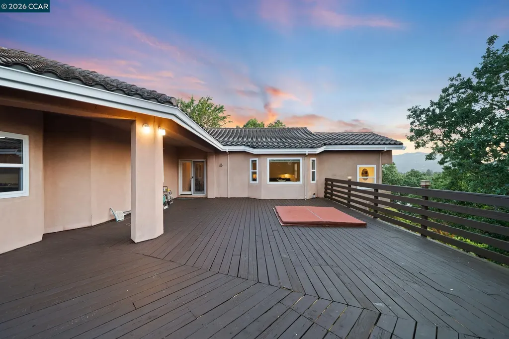 2426 Heritage Oaks Drive Alamo CA 94507