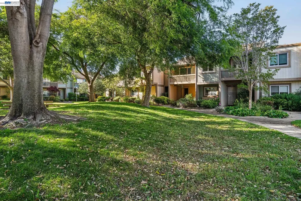 3227 Santa Cruz Lane Alameda CA 94502