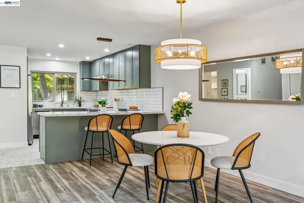 3227 Santa Cruz Lane Alameda CA 94502