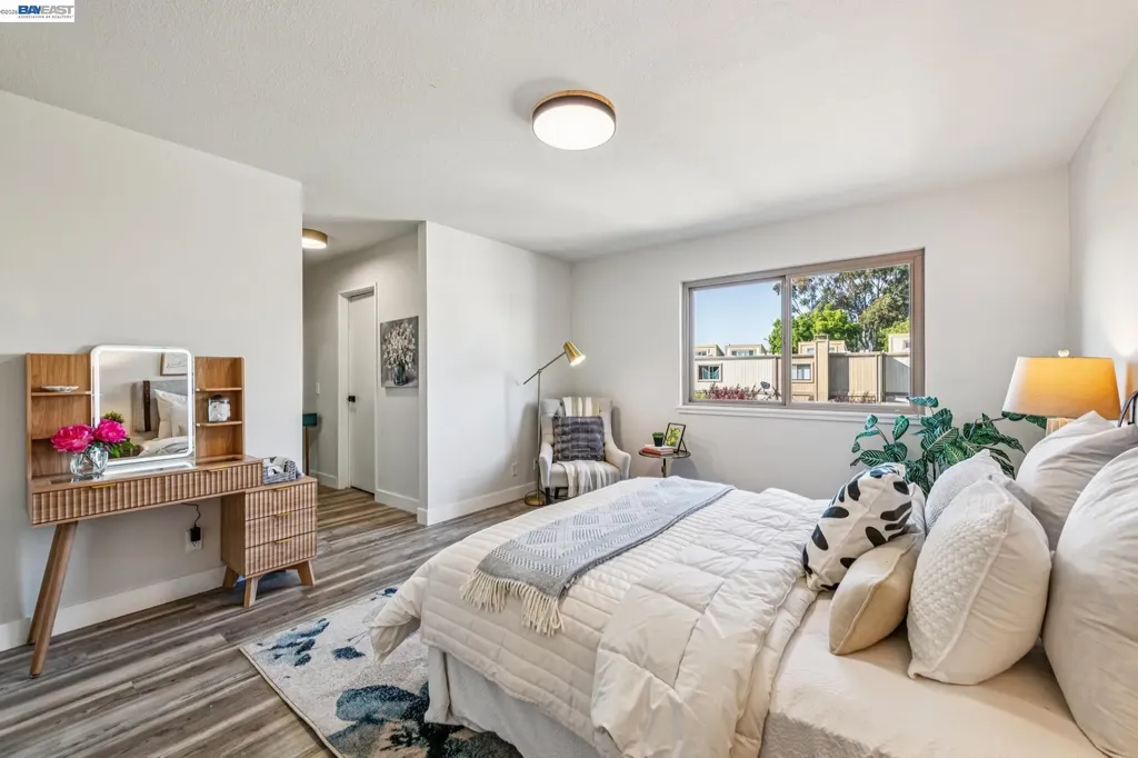 3227 Santa Cruz Lane Alameda CA 94502