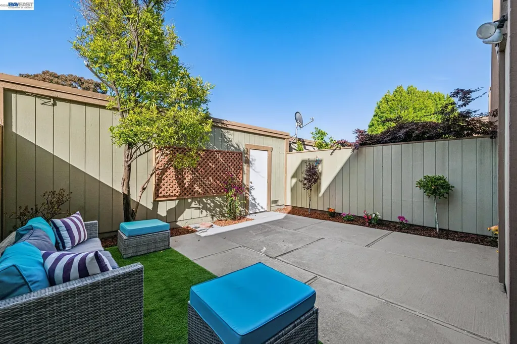 3227 Santa Cruz Lane Alameda CA 94502