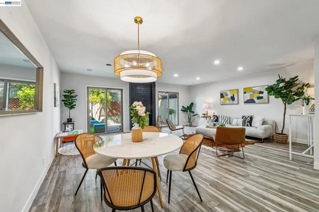 3227 Santa Cruz Lane Alameda CA 94502