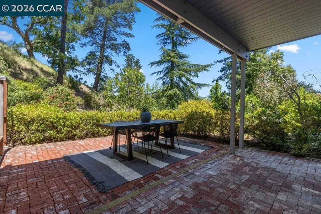 1232 Fairlawn Court Walnut Creek CA 94595