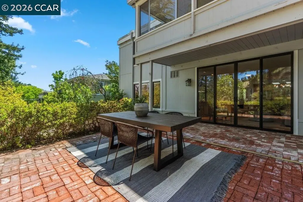 1232 Fairlawn Court Walnut Creek CA 94595