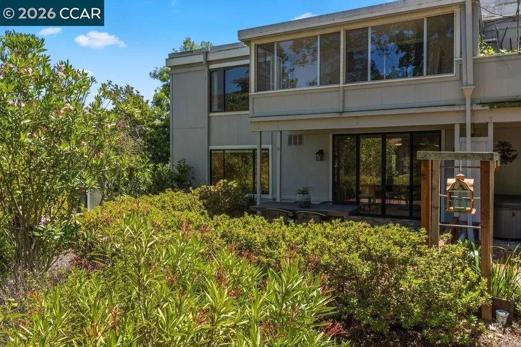 1232 Fairlawn Court Walnut Creek CA 94595