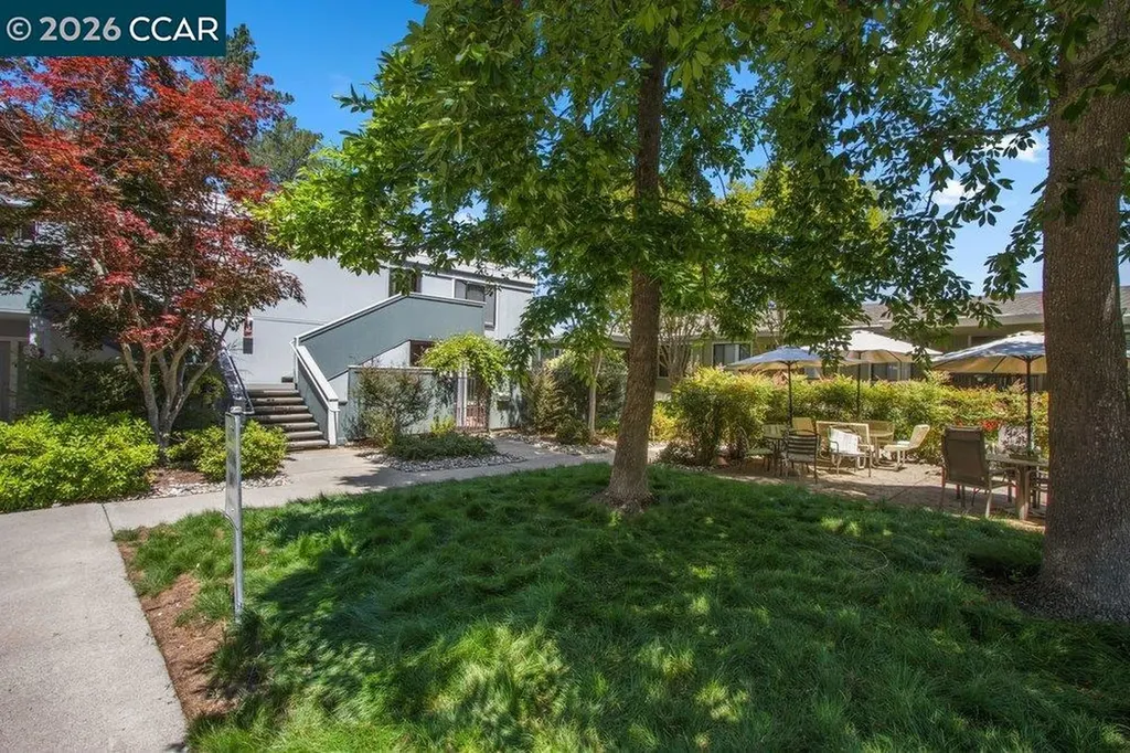 1232 Fairlawn Court Walnut Creek CA 94595