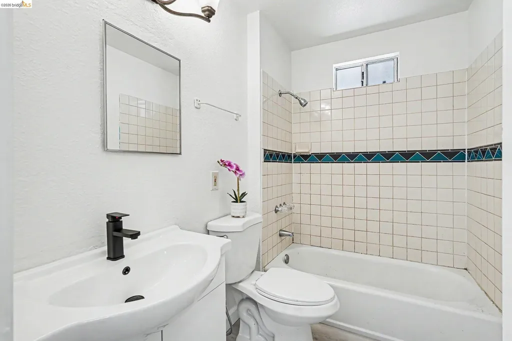 1220 7th Street Antioch CA 94509