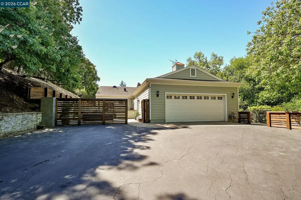 115 Moraga Way Orinda CA 94563