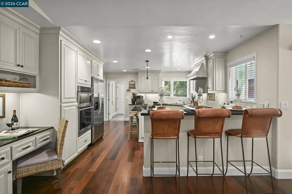 115 Moraga Way Orinda CA 94563