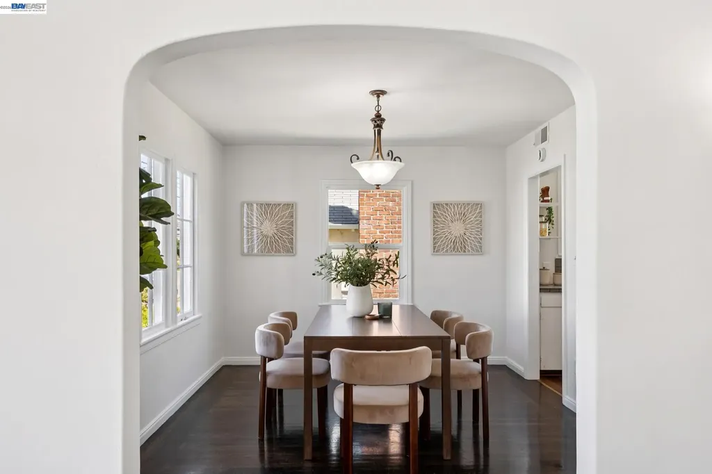 3039 Kansas Street Oakland CA 94602
