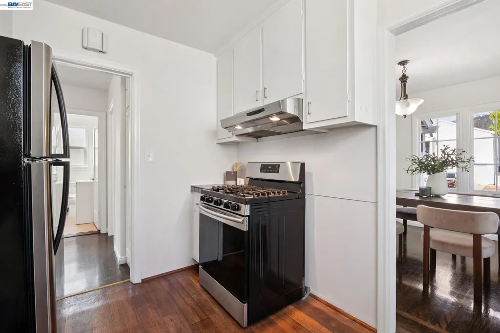 3039 Kansas Street Oakland CA 94602