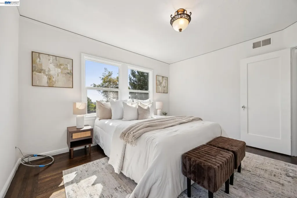 3039 Kansas Street Oakland CA 94602