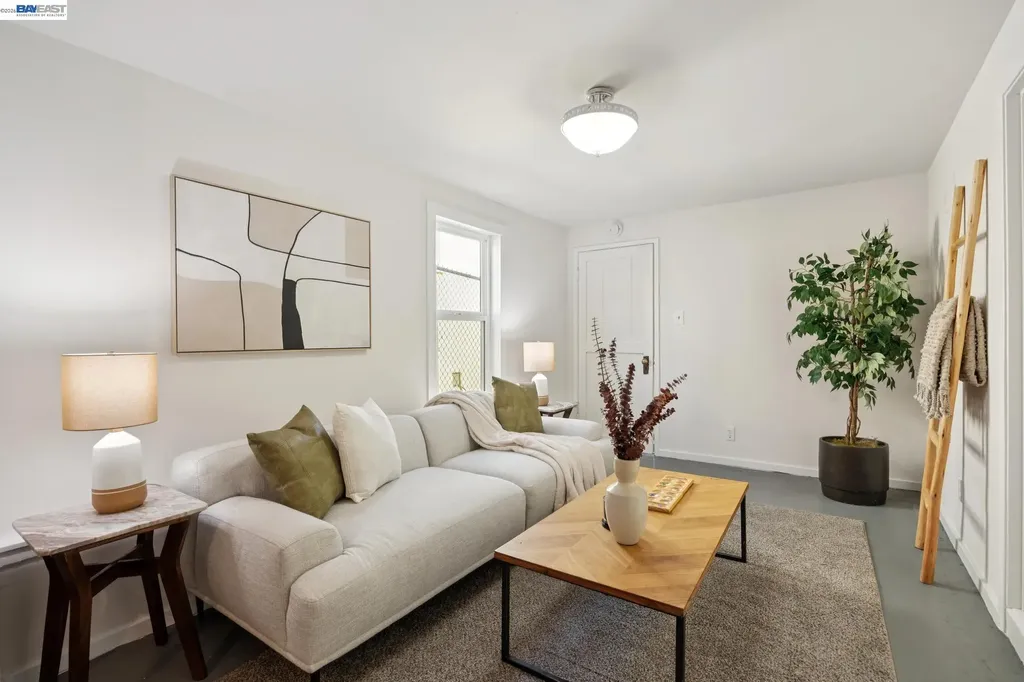 3039 Kansas Street Oakland CA 94602