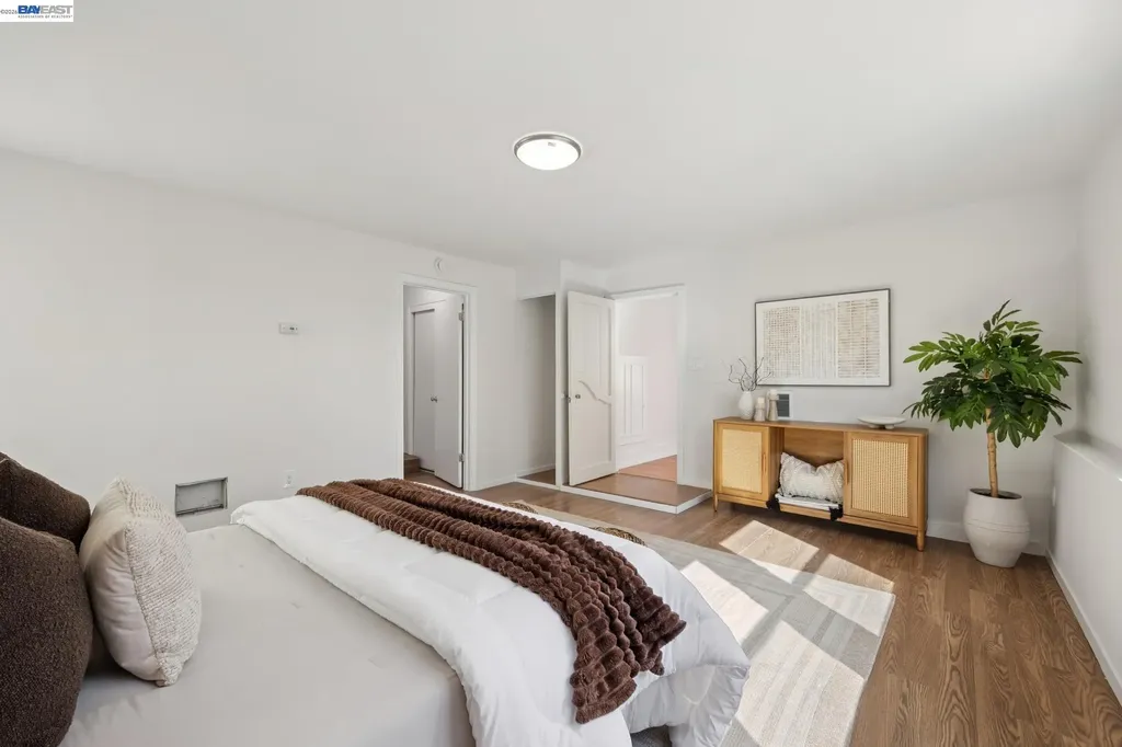 3039 Kansas Street Oakland CA 94602