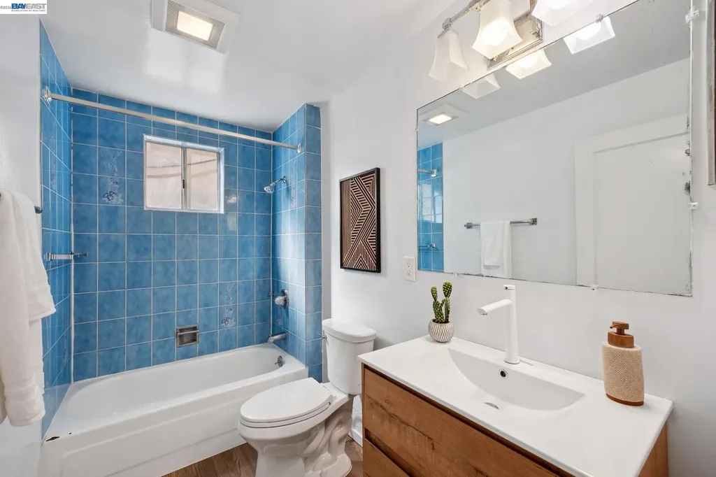 3039 Kansas Street Oakland CA 94602